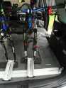Radstand-Fahrradtraeger im Mazda 5 mit jeweils einem MTB, Trekking- u. Rennrad (13) (Large).jpg
